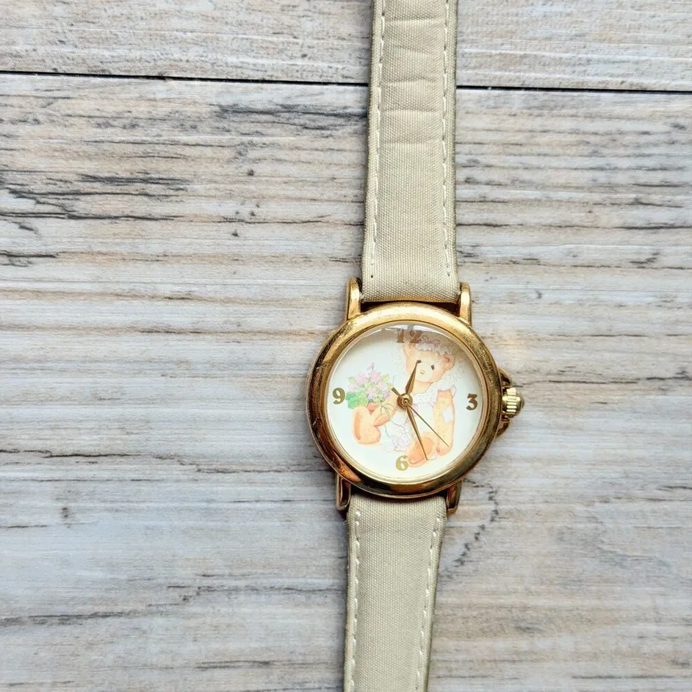 Vintage Teddy Bear Coquette Wrist Watch Gold Tone Cream Strap Soft Girl Working
